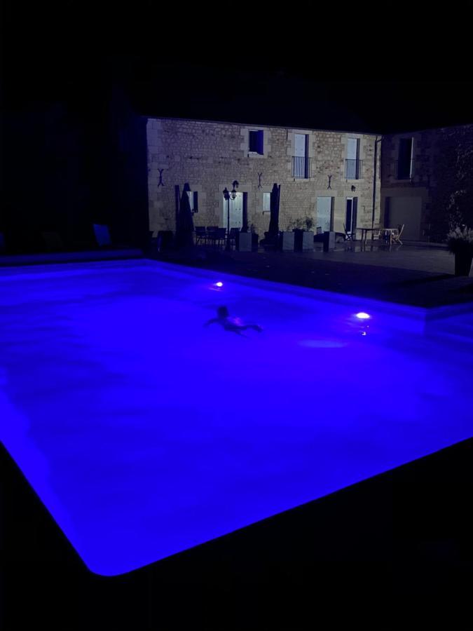 Loveyou Villalunoterie Futuroscope Piscine Spa 4Pers Oyre Exteriér fotografie